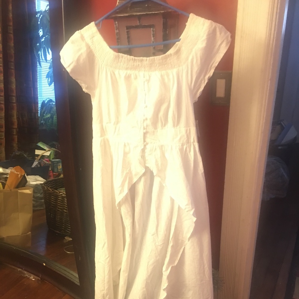 Nwt live 4 truth medium high low top